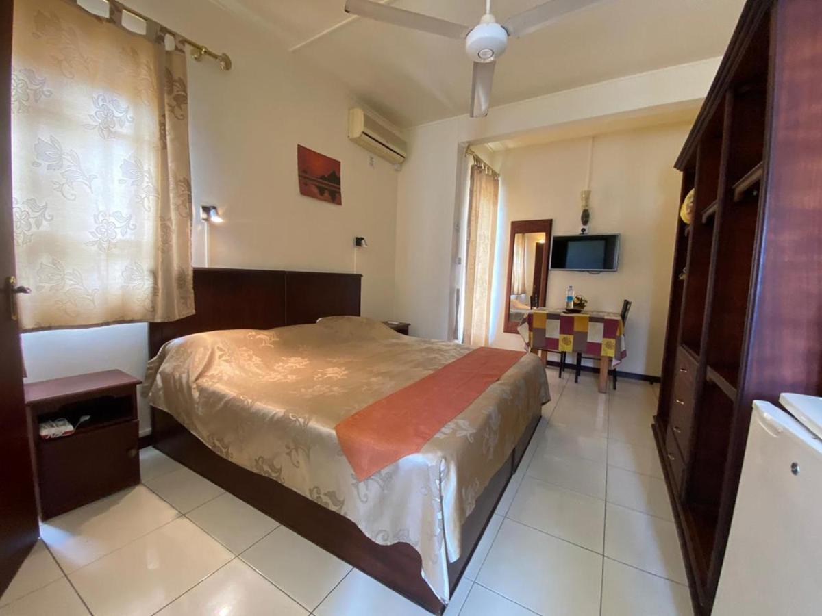 Monalysa Holidays Grand Baie Bagian luar foto