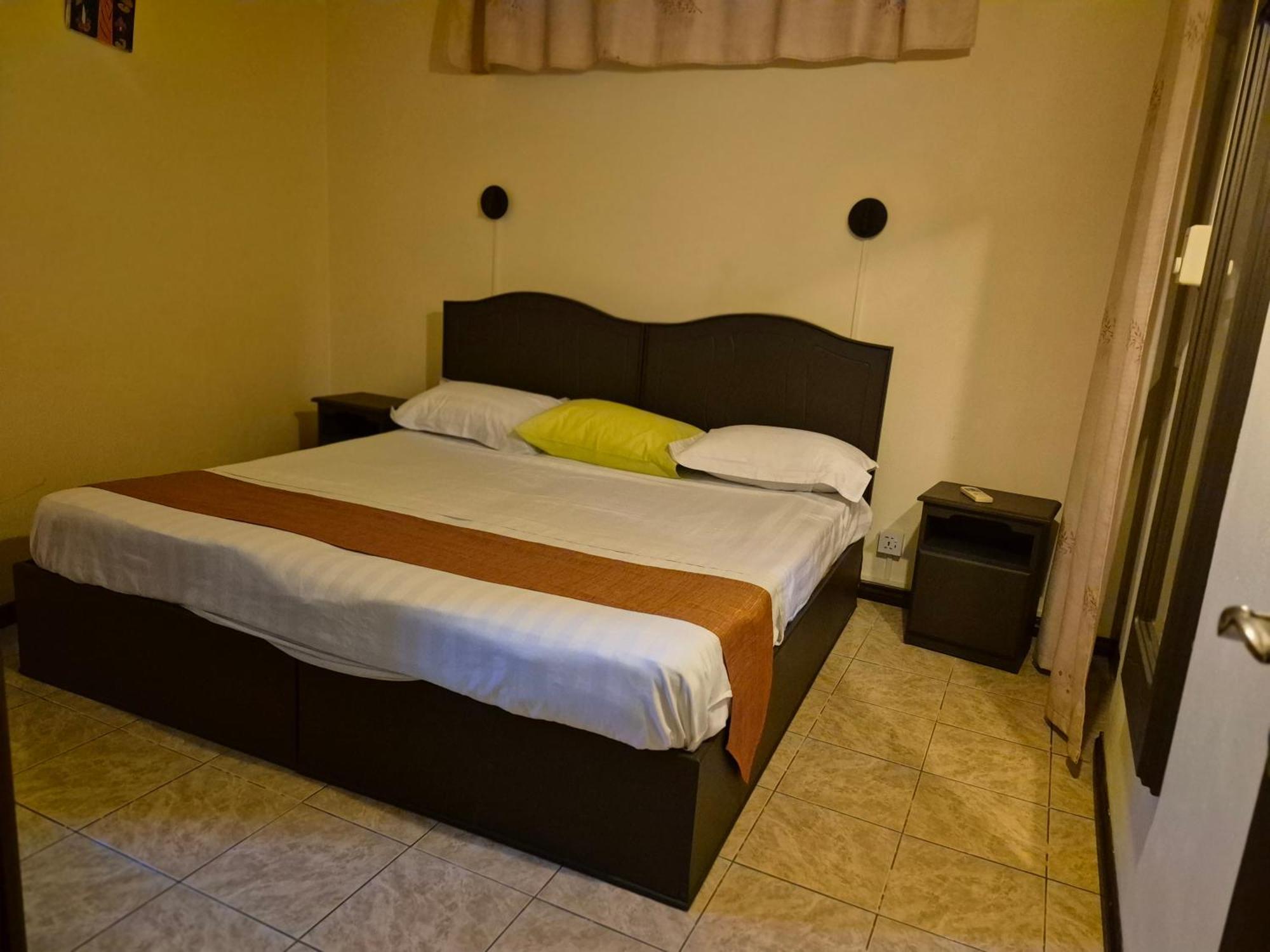 Monalysa Holidays Grand Baie Bagian luar foto